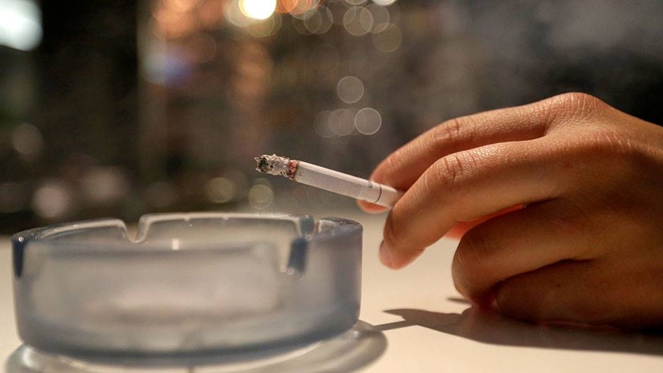 Alarmantno: Puši preko 200.000 građana
