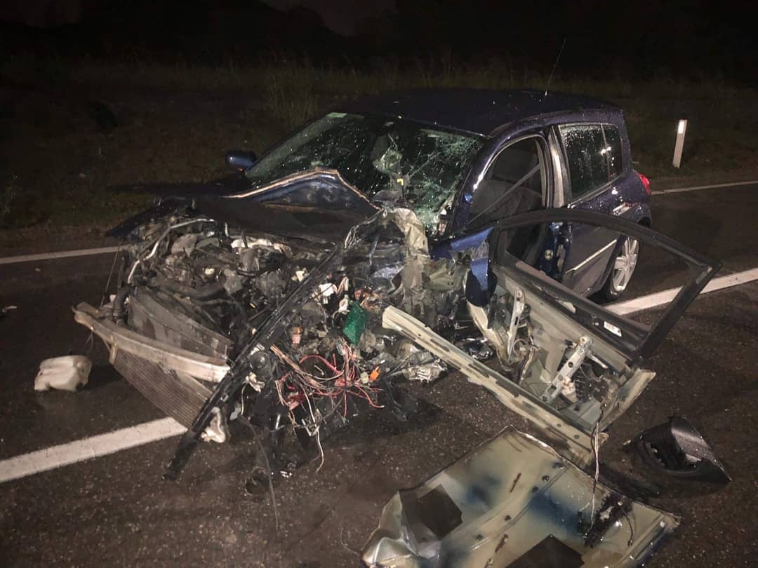 Stravičane fotografije sa mjesta nezgode u Zeti: Povrijeđeno pet osoba