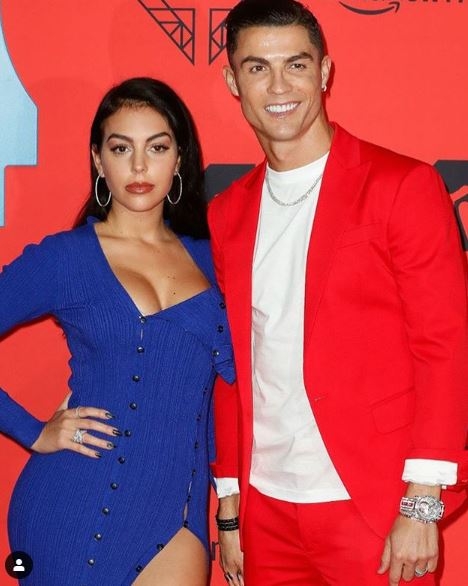 Ronaldo pokazao da sa porodicom živi kao u bajci, pa je tako proslavio i rođendan svoje ćerke