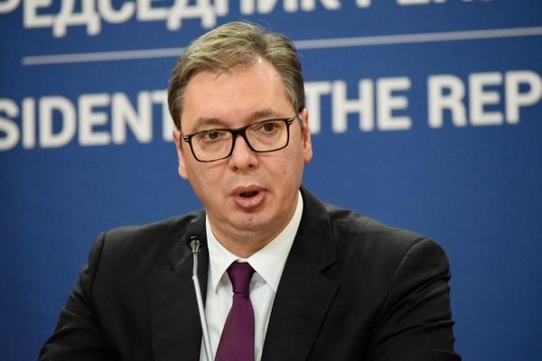 Vučićeva savjetnica: Dva dana je proveo na aparatima