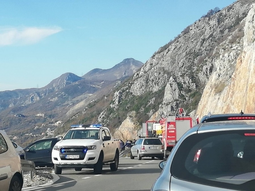 Stanje mladića iz udesa stabilno: Danas sahrana Lazareviću i Bobičiću