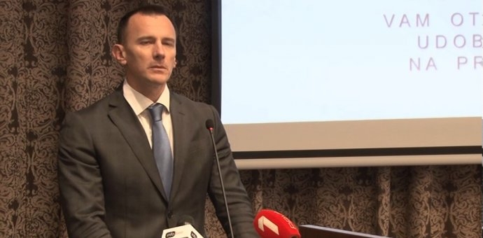 Istraga oko poslovanja Atlas banke: Privedeni bivši državni sekretar i još dvije osobe