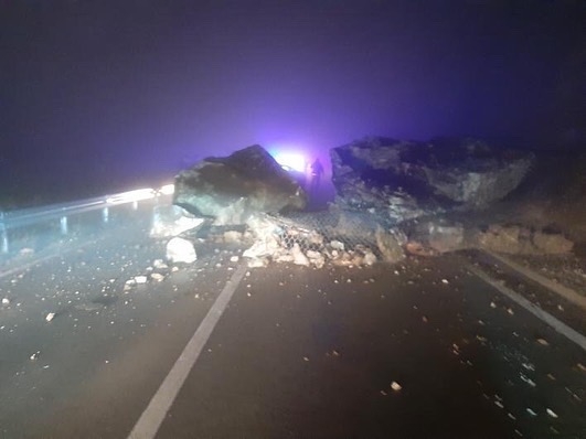 Odroni na Brajićima, saobraćaj u prekidu