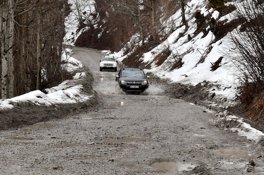 AMSCG: Oprezna vožnja na sjeveru zbog leda