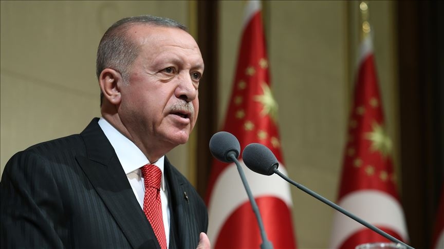 Erdogan: U Evropi kriza lidera, cijenim Putina, Trampa i katarskog šeika