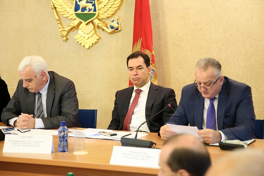 Burno na odboru! Zenka: Zakon dobar; Perović: Predlog zakona nije u saglasnosti sa Ustavom