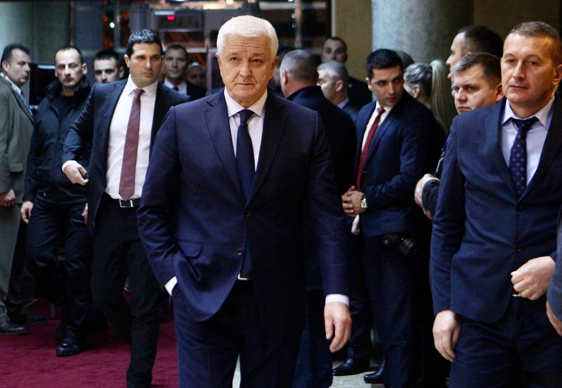 Marković: Pozivamo sve koji su se okupili da se raziđu, u suprotnom će država reagovati