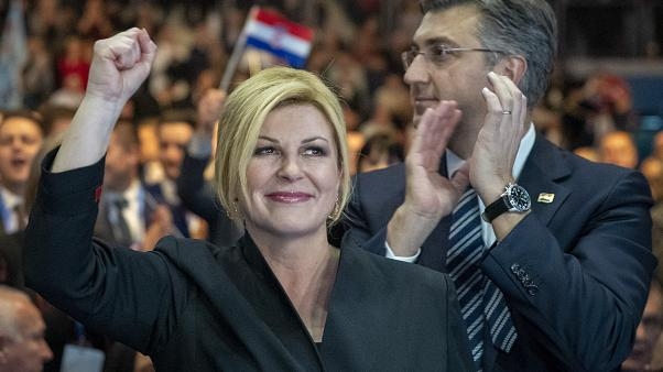 Kakav promašaj: Kolinda pozvala birače da na izborima zaokruže broj 1. Ona je broj 2