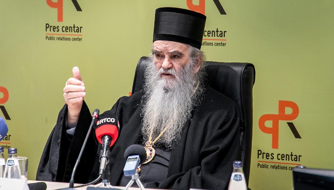 Amfilohije: Vlada pokušava da donese zakon protiv crkve koja je temelj Crne Gore
