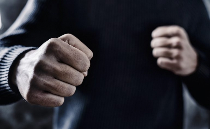 Brutalno pretučena novinarka: Presreli je na ulici i napali