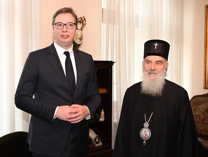 Odgođen sastanak: Vučić i Irinej ujutru o Crnoj Gori