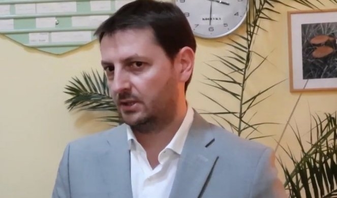 Ambasada Crne Gore u Srbiji: Još jedna manipulacija, Rakočević nije bio na sinoćnjem skupu u Beogradu