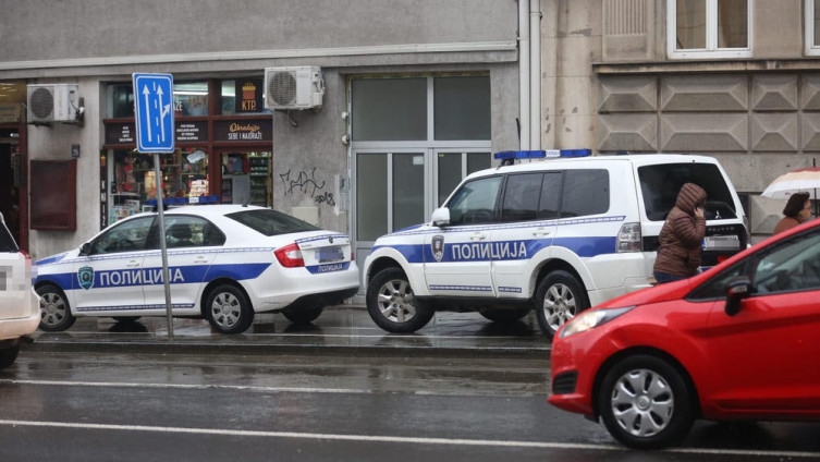 Detalji horora u Apatinu: Ostao bez ruke jer je branio sina