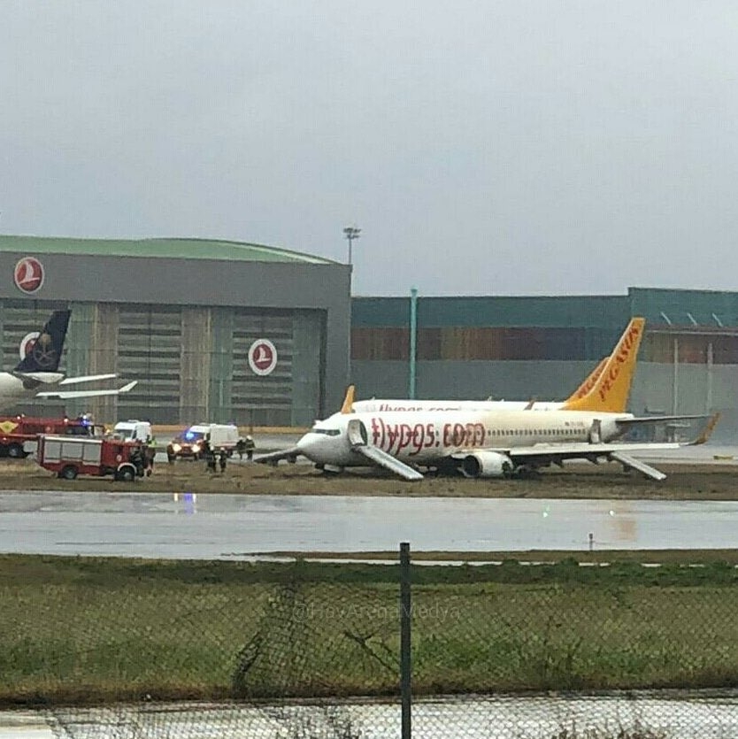 Istanbul: Putnički avion skliznuo s piste