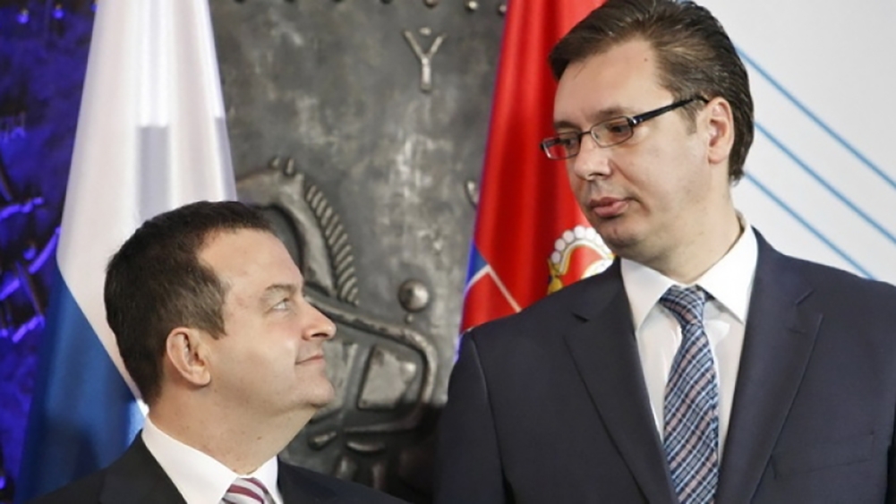 Anticrnogorska histerija Vučića i Vučićevog Dačića