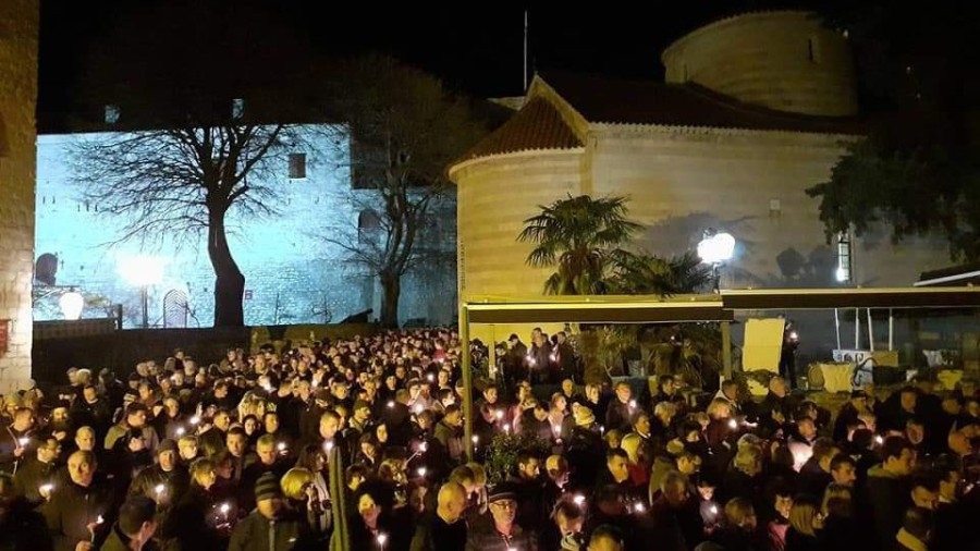 Protest pristalica SPC u Budvi