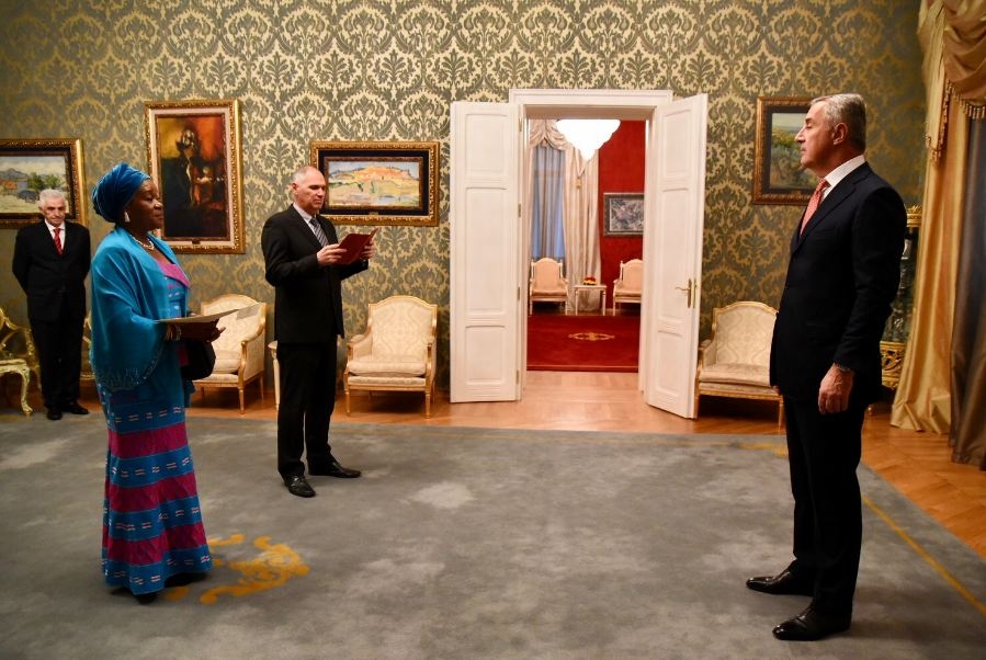 Đukanović primio akreditivna pisma novoimenovanih ambasadora