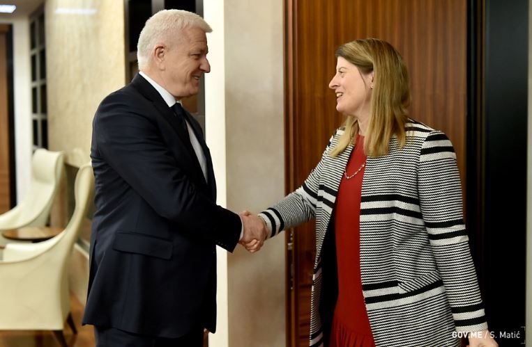 Marković sa ambasadorkom Kemp: Crna Gora želi jače strateško partnerstvo sa UK