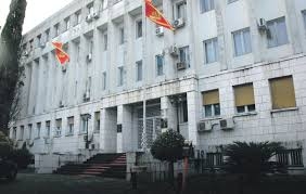 Diplomate moraju poštovati pravila službe