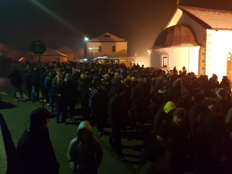 Vjernici SPC i večeras protestuju u više gradova