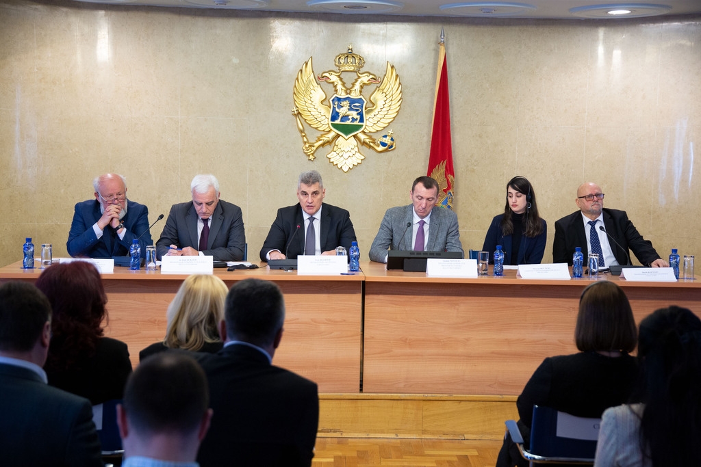 Brajović: Crna Gora neće dozvoliti proglašavanje zločinaca za patriote