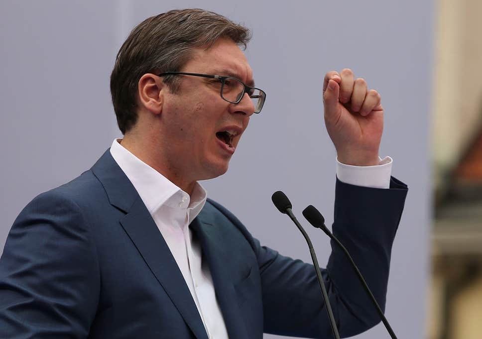 Neprikladne paralele: Dan kad je Vučić htio da glumi De Gola