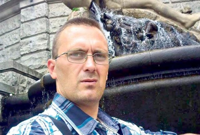 Petostrukom ubici iz Srbije sude u staklenom kavezu!