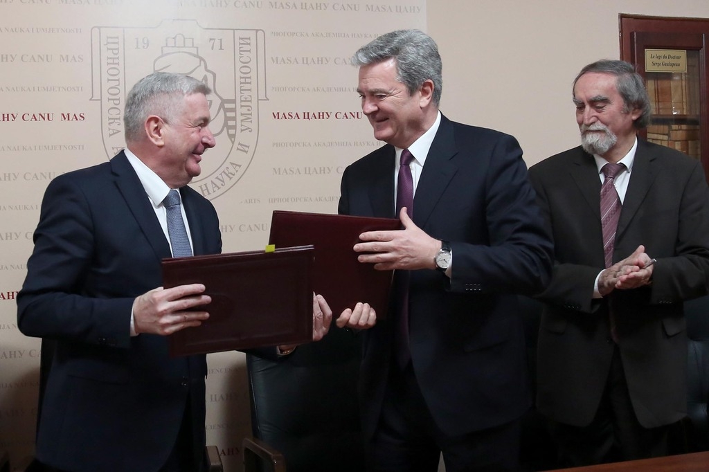 Privredna komora i Crnogorska akademija nauka i umjetnosti potpisali sporazum o saradnji