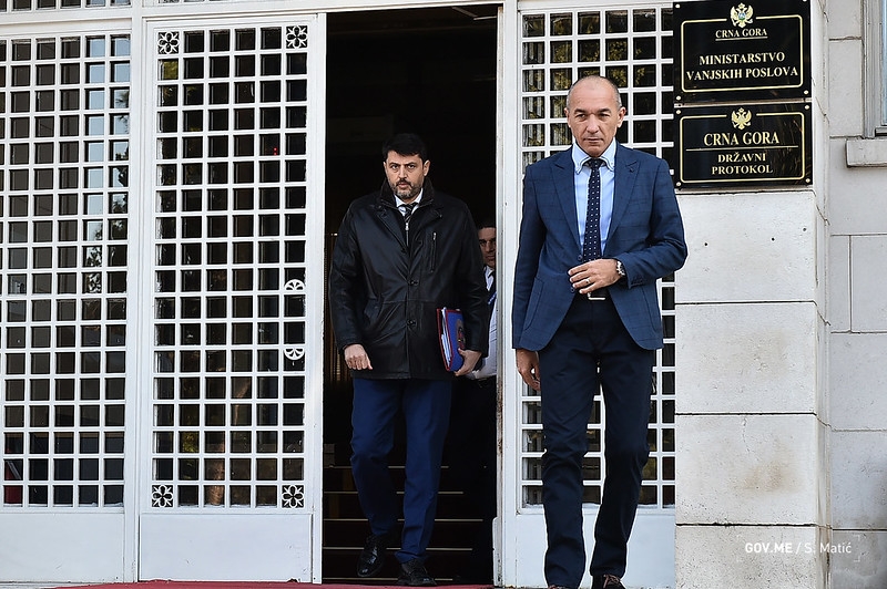 (VIDEO) Ambasadoru Srbije protestna nota, Božović odbio da je primi
