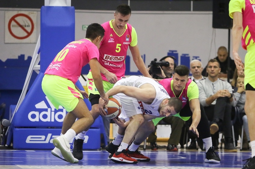 (VIDEO) Mijović pred Megu: Meč u lošem momentu, ali moramo se vratiti pobjedama
