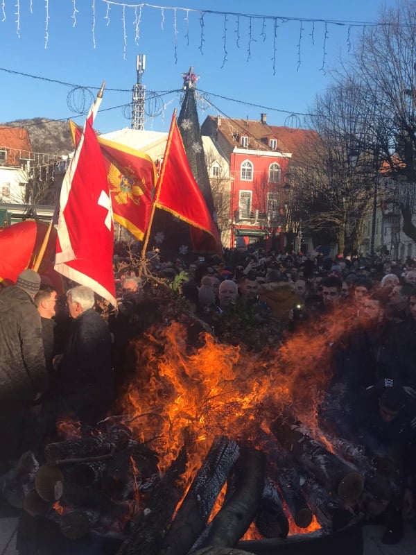 (FOTO I VIDEO) Mihailo na Cetinju: Zakon da bude temelj pravih vjerskih sloboda, pravde i istine za sve vjernike Crne Gore