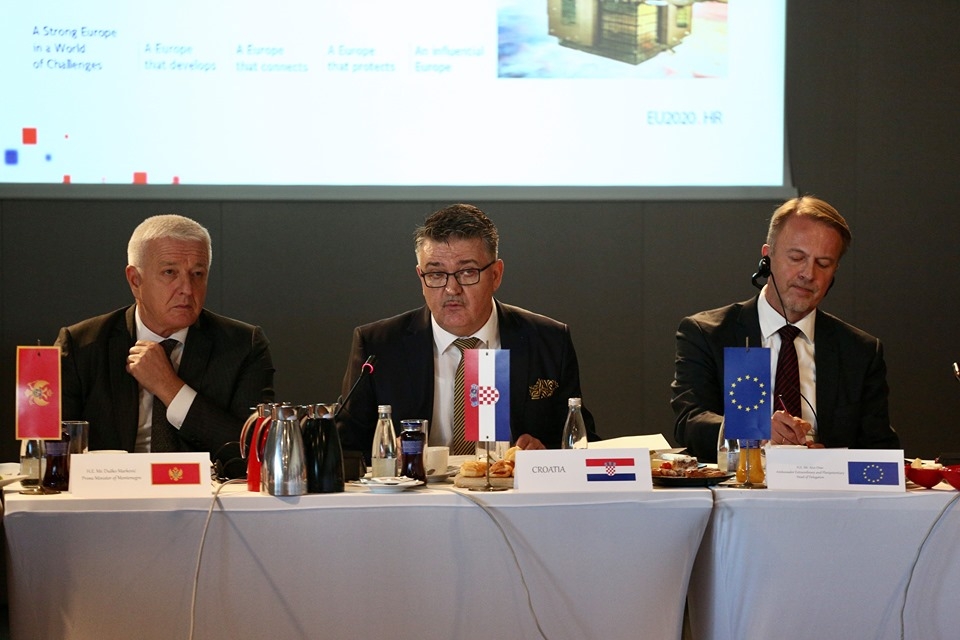 Hrvatski ambasador: Udvostručite napore, Crna Gora mora biti prva sledeća članica EU