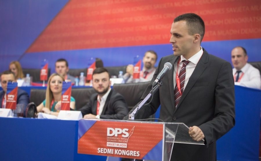 Pešić: Vulin je najveća hibridna prijetnja iz Srbije