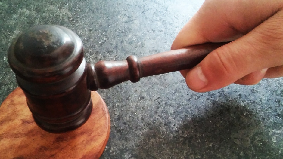 Hrvat u Njemačkoj popio 10 piva i pola boce votke pa bocom izbo zemljaka