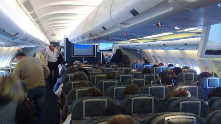 Kako se putnici u avionu mogu zaštititi od korona virusa?