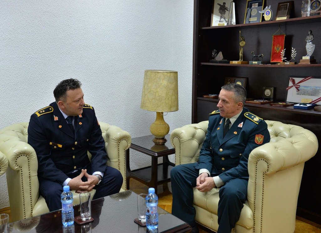 Prvi predstavnik Vojske Crne Gore upućen u NATO Centar za vazduhoplovne operacije