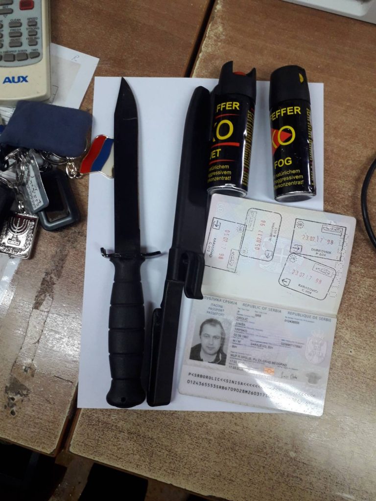 Na prelazu Ranče privedena jedna osoba, oduzet propagandni materijal