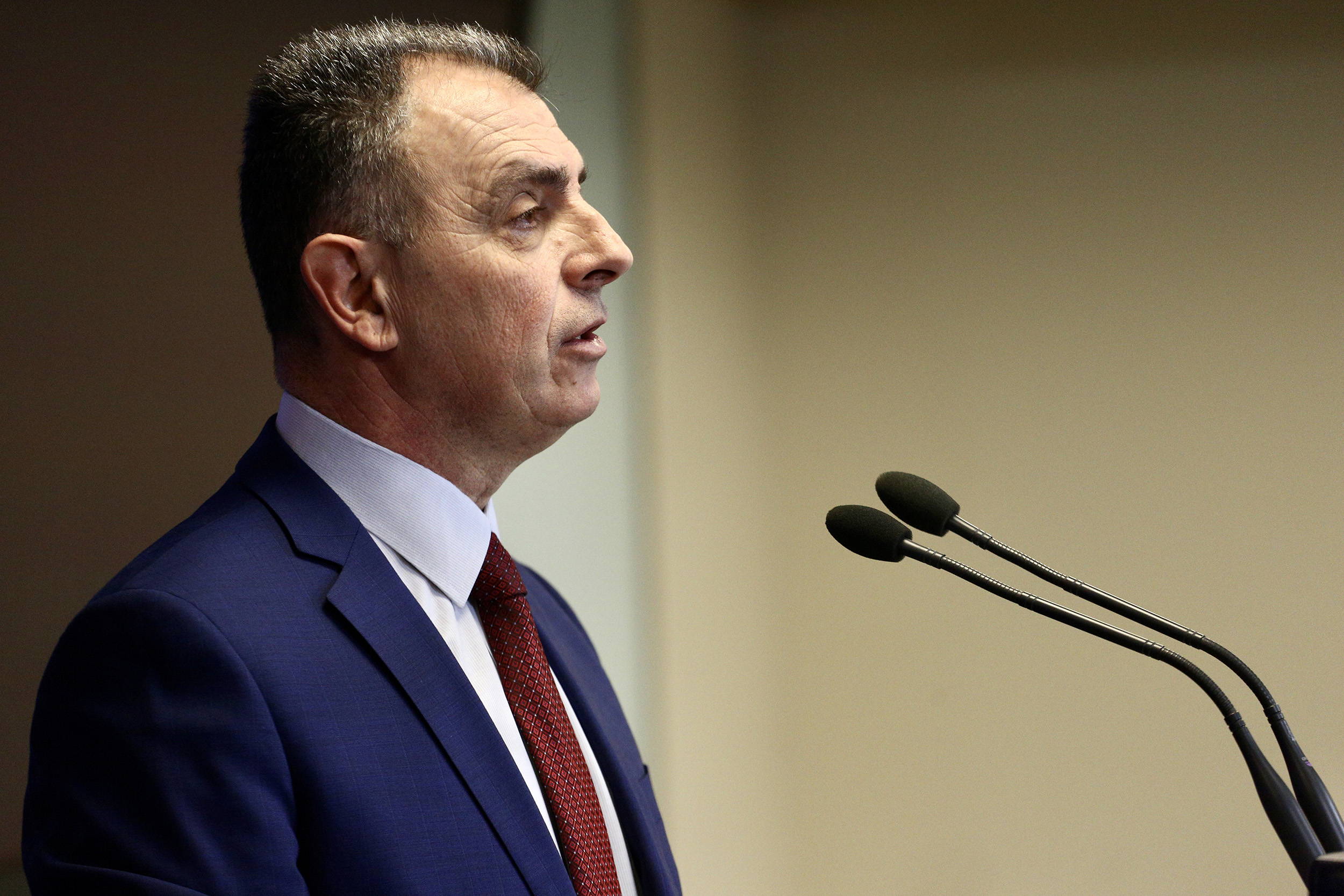 Hrapović: Platu primam u skladu sa zakonom, rezultati novih zdravstvenih vlasti se ogledaju u 2,5 puta više umrlih i preko 2 puta više oboljelih u odnosu na moj mandat