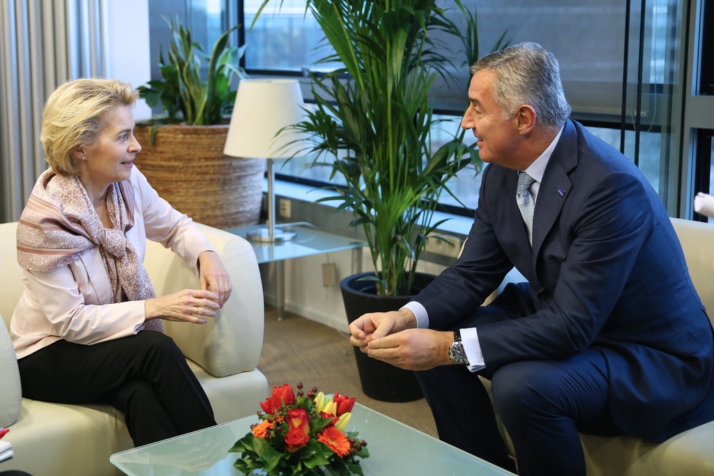 Đukanović- Fon der Lajen: Crna Gora ostaje promoter evropskih vrijednosti