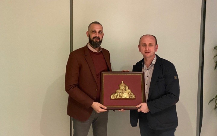 Knežević poželio pobjedu košarkašima Crvene zvezde protiv Mornara u Baru