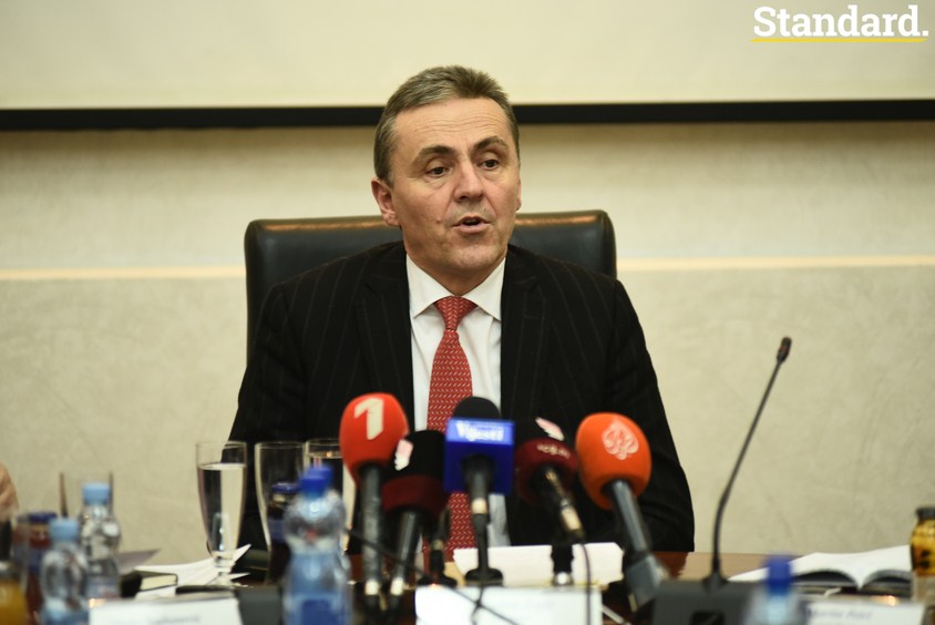 ŽUGIĆ: Vlada da traži reprogram kredita za auto-put