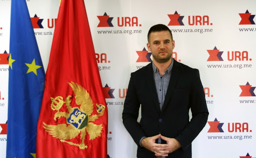 Jevrić: Javni servis je DPS oteo od građana