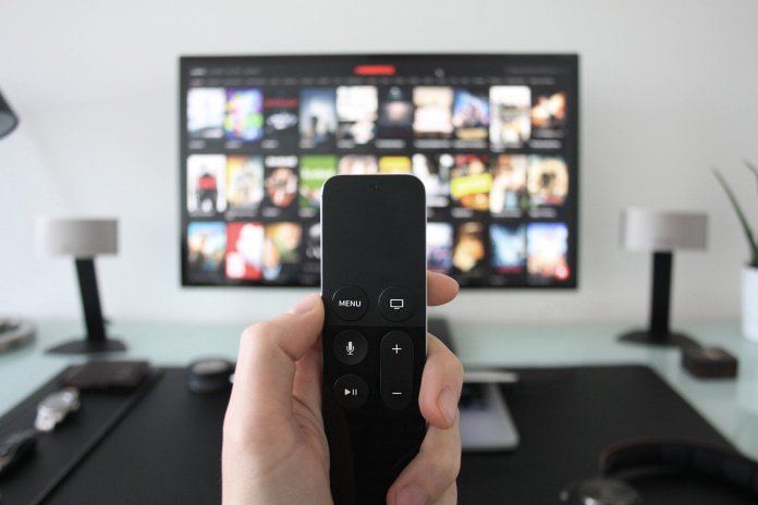 DF: Odluka SAEM-a da ograniči programe Pink M i Happy Tv očekivana