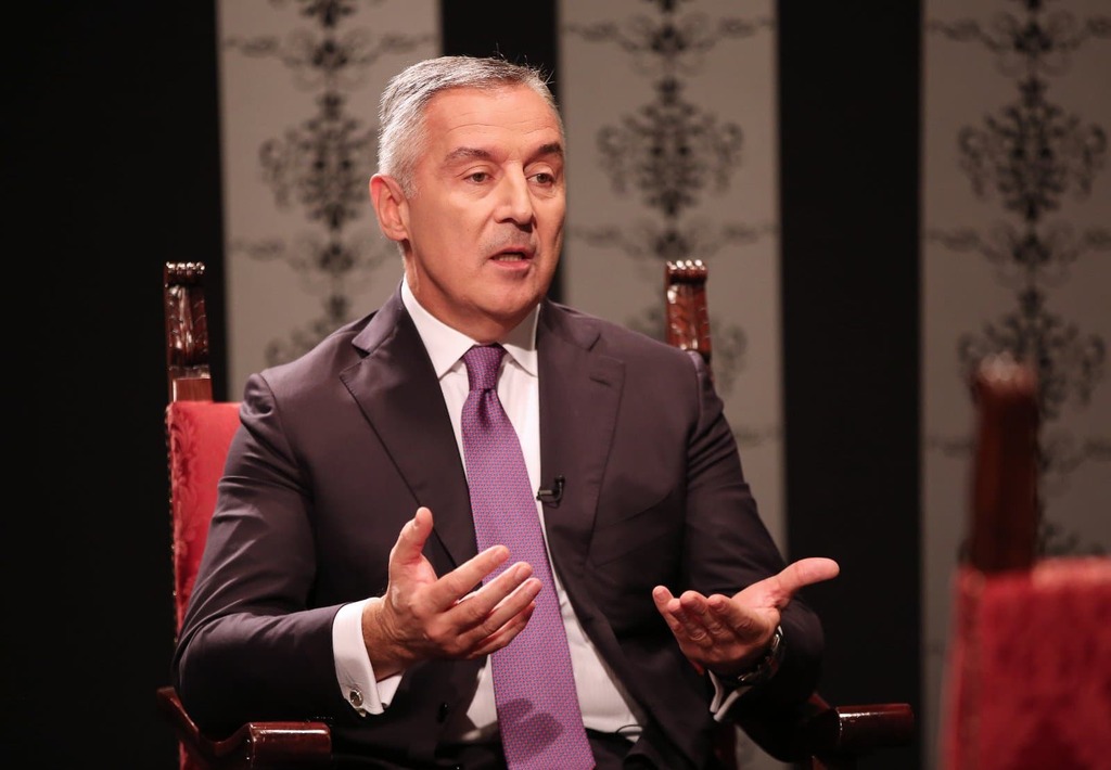 Đukanović: Država neće kapitulirati već se suprotstaviti uplivima tuđih nacionalnih interesa