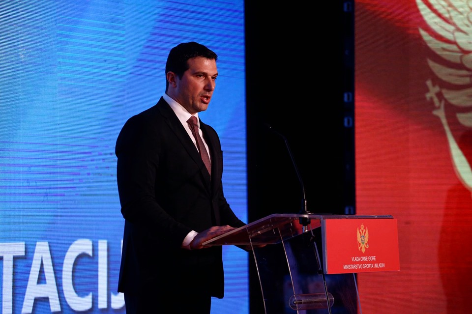Janović: Sportisti neće dozvoliti da im bilo ko uzme državu