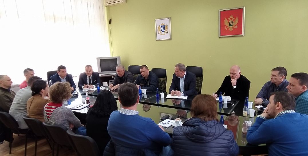 U Herceg Novom 17 osoba pod nadzorom