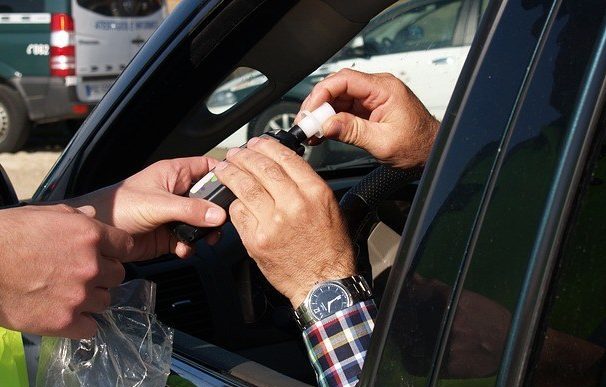 POLJSKA: Policija neće da testira pijane vozače zbog koronavirusa