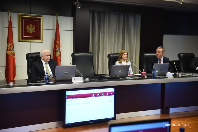 Marković: Vlada usvojila mjere za sanaciju krize, odlaže se plaćanje kredita, milion eura jednokratne pomoći