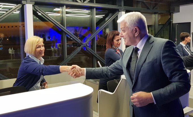 Marković se zahvalio pilotima i osoblju Montenegro airlinesa