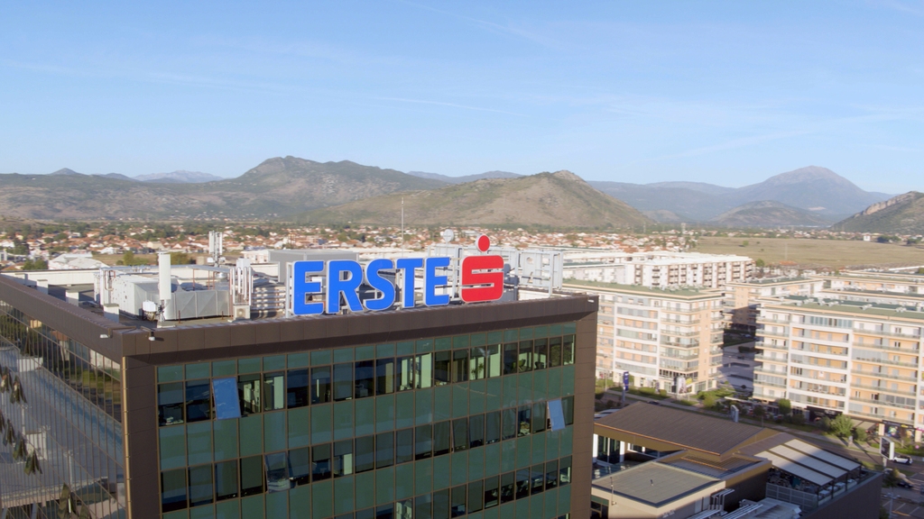 Erste banka donirala 40.000 eura za respiratore, Lukić: Činimo sve da posljedice budu što manje
